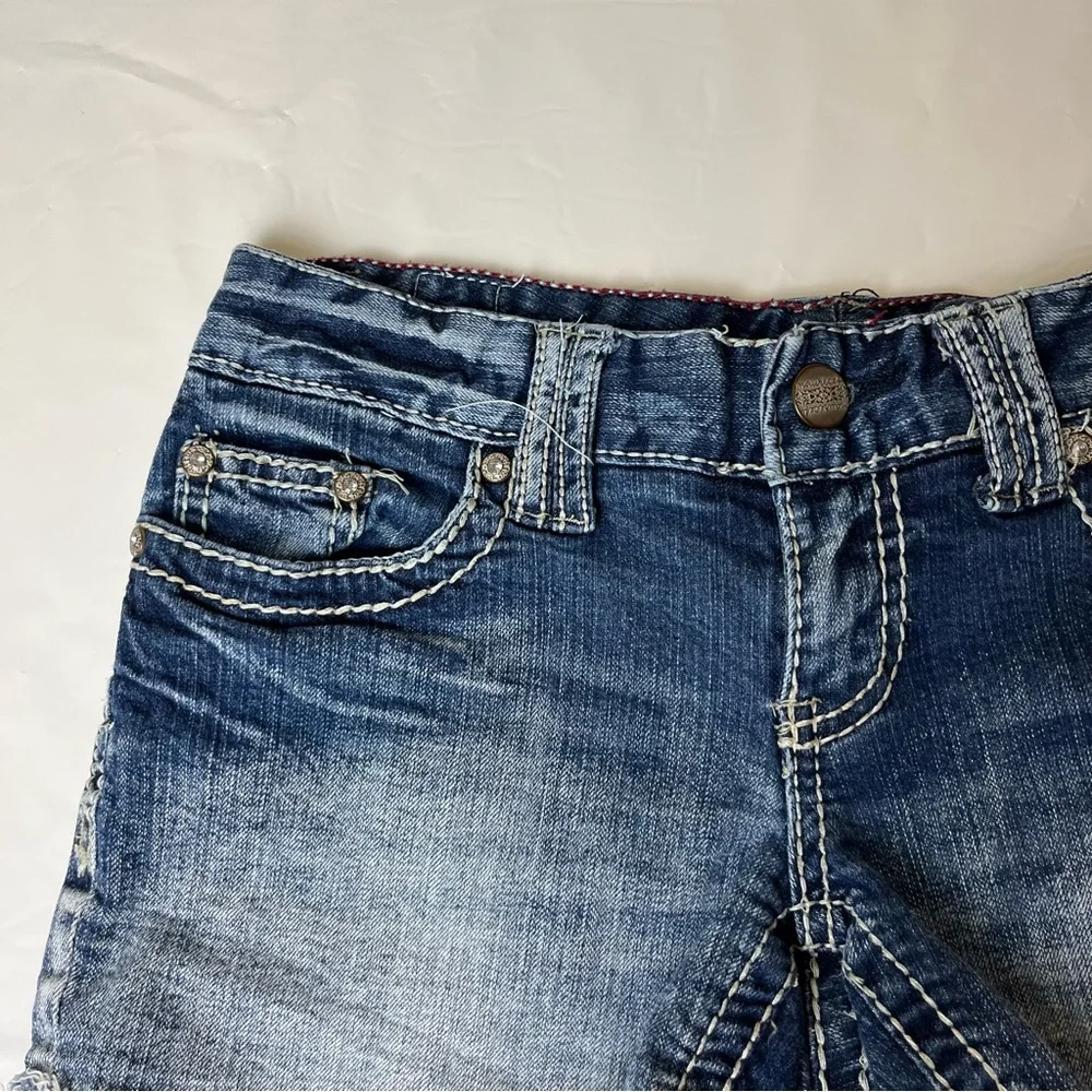 Maurices Womens Denim Jean Shorts Size 1/2 - Picture 3 of 12